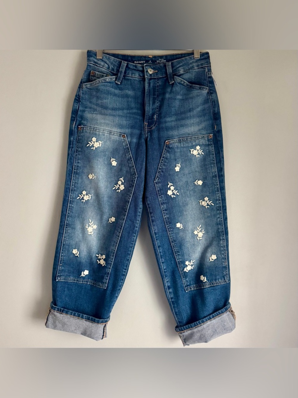 Old Navy NWT High-Waisted OG Loose Floral Print Jeans Size 4 Petite - Picture 3 of 9